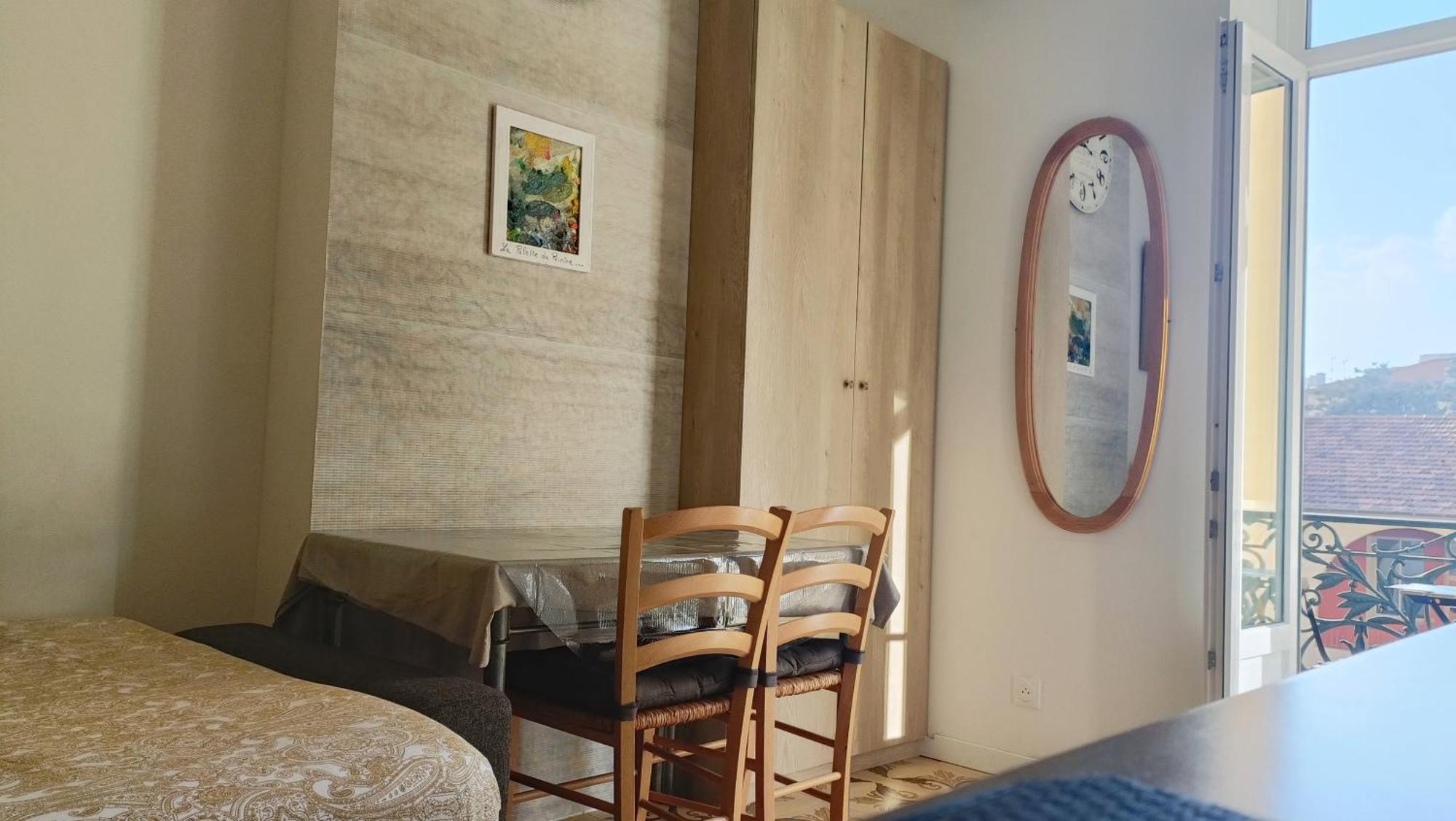 Homestay Hypercentre Jean Medecin *